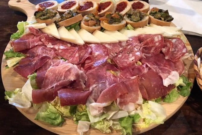 Horse ride, Olive Oil and local foods tasting in a Tuscan farm - Olive Oil Tasting: Fruity, Peppery, and Paired Like It Matters