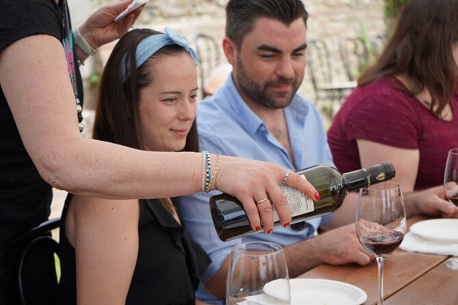 It's Wine Time! 2 wineries & farm-to-table lunch—max 8 pp - Two Winery Stops and the Tastings You Actually Get to Finish
