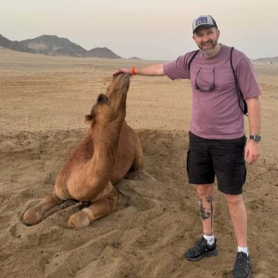 Jeddah Desert Safari: Quad Biking, Camel Farm & Sunset Views - Hotel Pickup and the Desert Drive That Sets the Tone