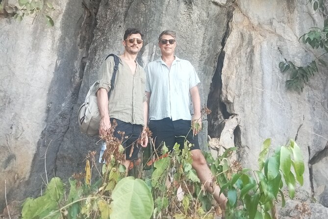 Kampot/Cambodia pepper farm . Cave. lake. Kep Crab market & more. - A Kampot and Kep day led by Pheary’s local know-how