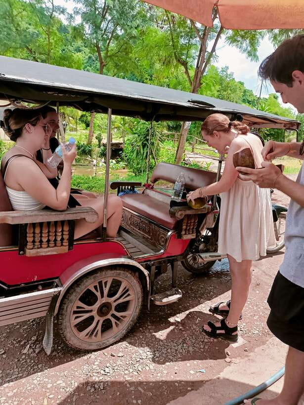 Kampot Countryside include Pepper farm,Kep crab market beach - Phnom Chhngok Cave Temple and Its 203 Steps to Shiva