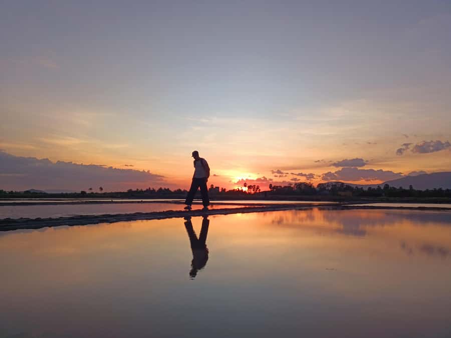 Kampot Countryside include Pepper farm, Salt field & Lake - Key highlights to look for