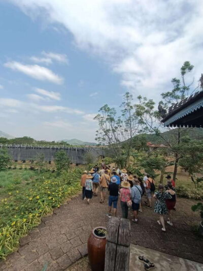 Kampot: Full-day Countryside Tour with Pepper Farm and Kep - Salt fields and the pepper-to-craft connection in Kampot