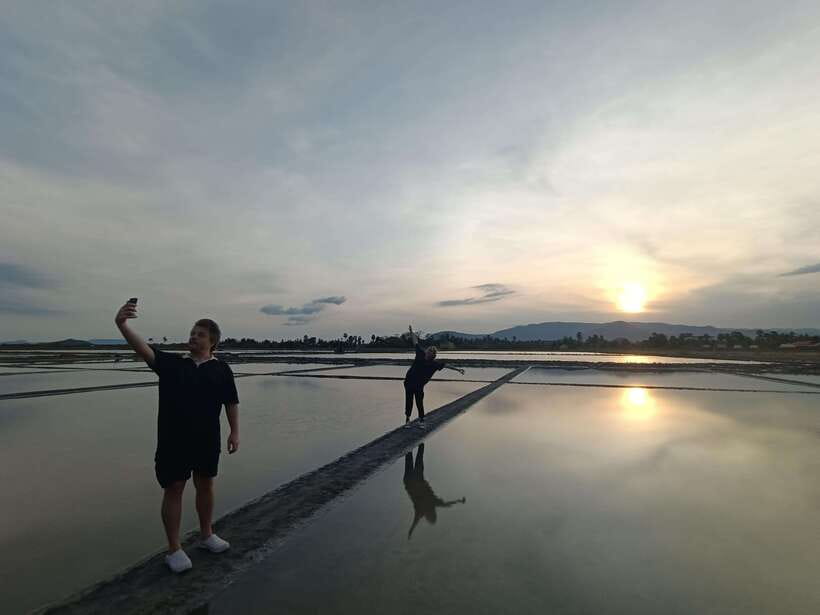 Kampot: Full-day Countryside Tour with Pepper Farm and Kep - Guide quality is the real deciding factor (and this tour gets it right)