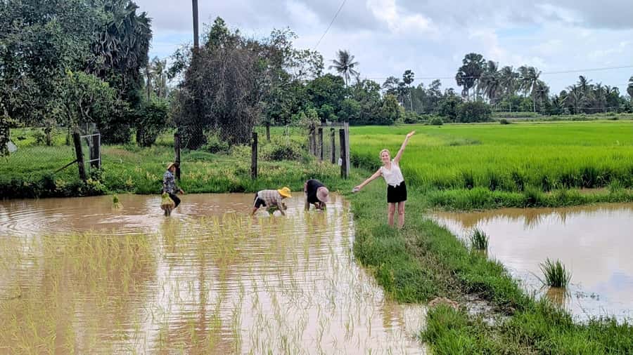 Kampot Private Tour: Pepper Farm, Salt Field & Secret Lake - Pepper Farm Time: La Plantation or Bo Tree, With Tasting Included