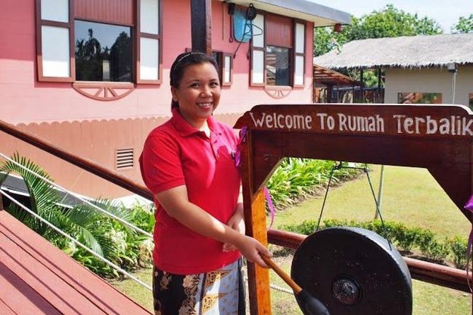 Kinabalu Park With Rumah Terbalik & Desa Cow Farm - Lunch in the Middle of the Day: Fuel for the Farmside Portion
