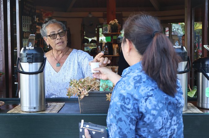 Kona Coffee Farm Tour from Tree to Tasting Room - Small Group Questions: Why the Format Feels Personal