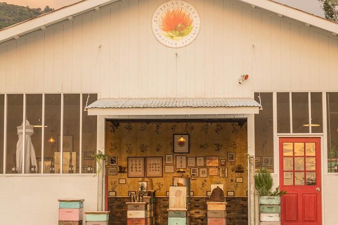 Kona Tour: Bee Farm, Kona Coffee, and National Historical Parks - Price and Logistics: When $198.17 Feels Like a Deal