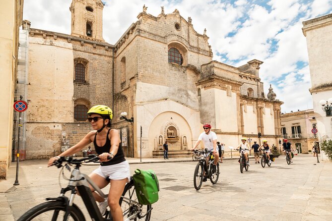 Lecce to Gallipoli E-Bike Tour with Swim, Farm Tasting +Taxi back - E-bikes, gear, and pacing: what the included setup means