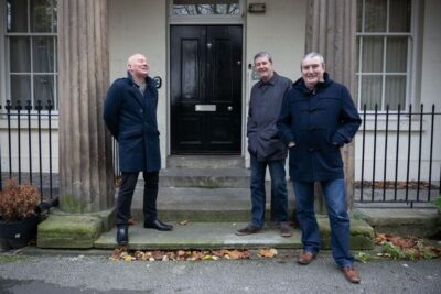 Liverpool: Music Icons Tour with 90s band 'The Farm' - Pete Hooton or Keith Mullin: the difference is personal