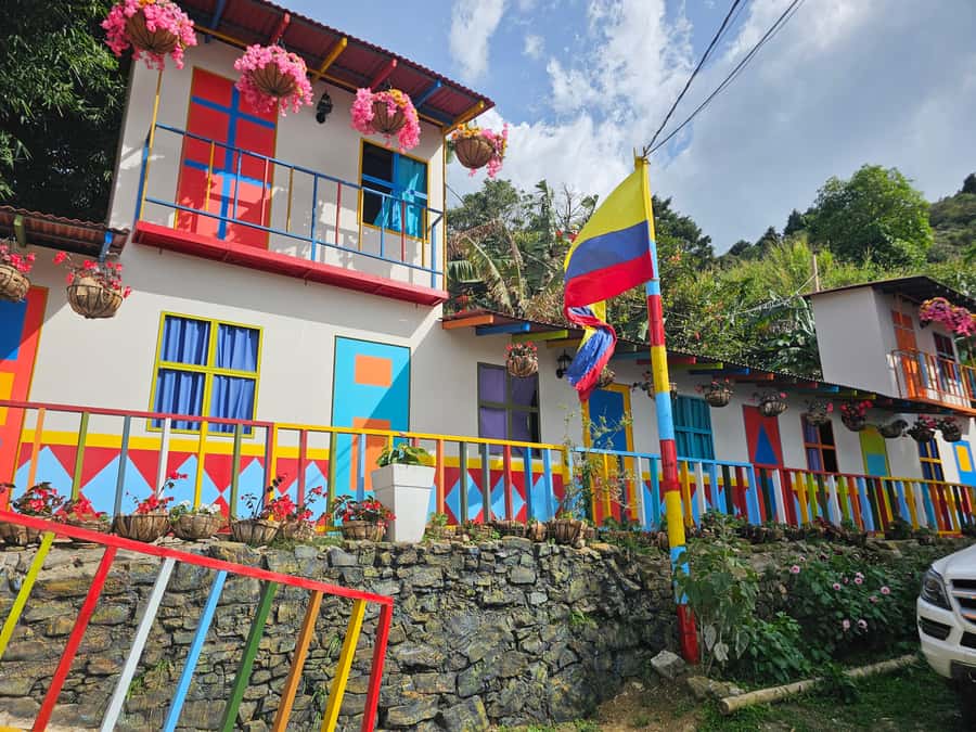 Medellin: Coffee Farm and Barista Workshop Experience - Practical details: duration, language, and comfort level