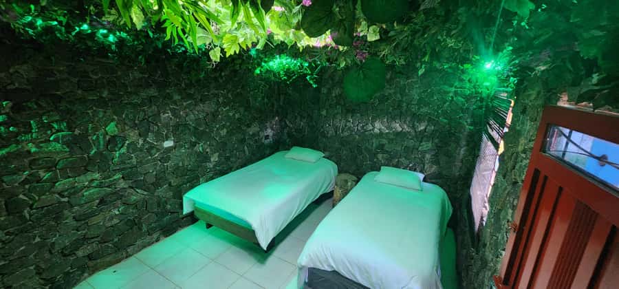 Medellin: Coffee Farm Tour & Spa with Overnight Glamping - Coffee Tasting With Multiple Methods (and a Certificate)