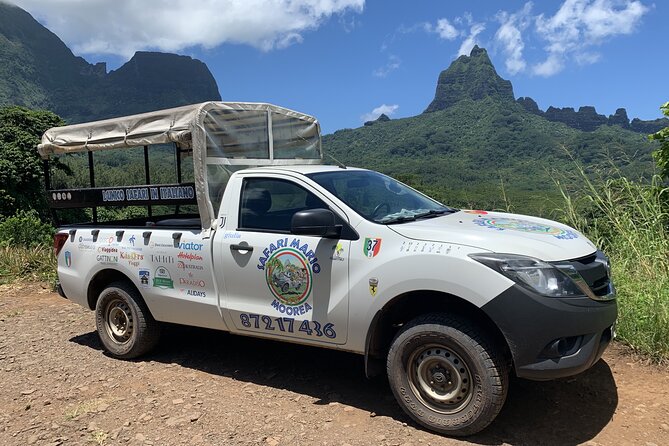 Moorea 4WD Tour Inc. Belvedere, Pineapple Farm, Magic Mountain... - Magic Mountain: the viewpoint that puts Moorea’s bays in context