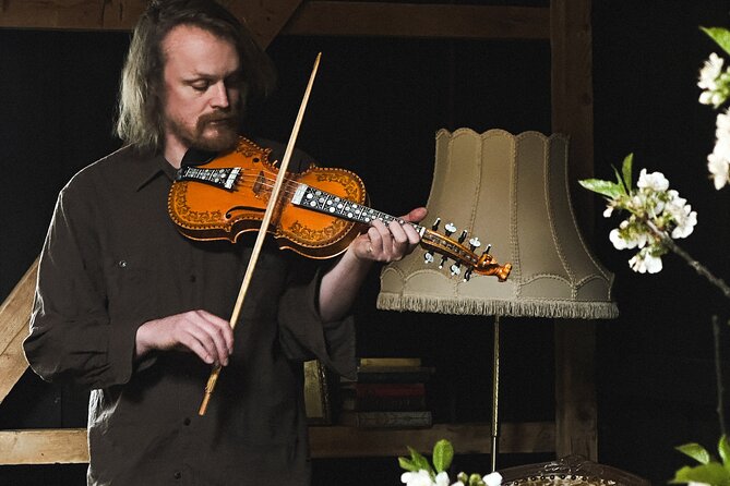 Music of the Fjord: Norwegian Folk at The Fjord Farm in Flåm - Key Highlights at The Fjord Farm in Flåm