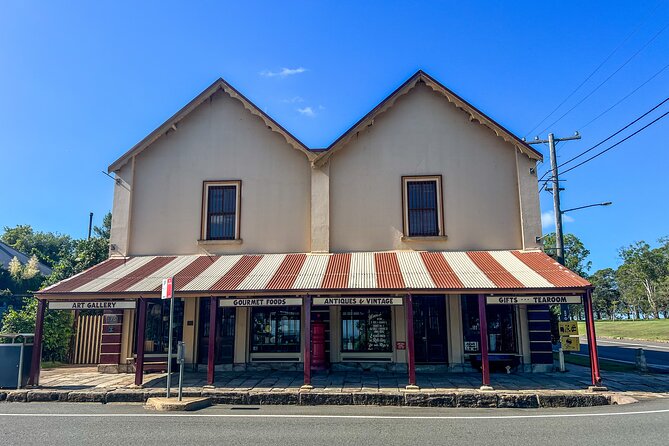 Newcastle: Country Towns River & Farm Tour with BBQ - Dungog and Tinshed Brewery: craft beer on an easy, return-day pace