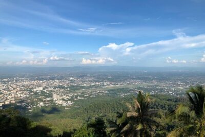 One Day Tour Doi Suthep Temple, Palad Temple, Orchid Farm, Longneck hill tribe village (Private tour) - Wat Pha Lat Midway: A Temple Stop Most People Skip