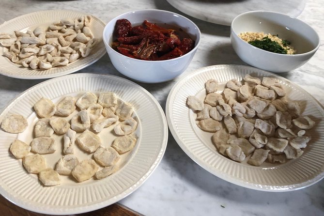 Organic cooking class with a sommelier in an Olive and wine farm - Lunch You Actually Make: Sauces, Cooking Together, and a Buffet Meal