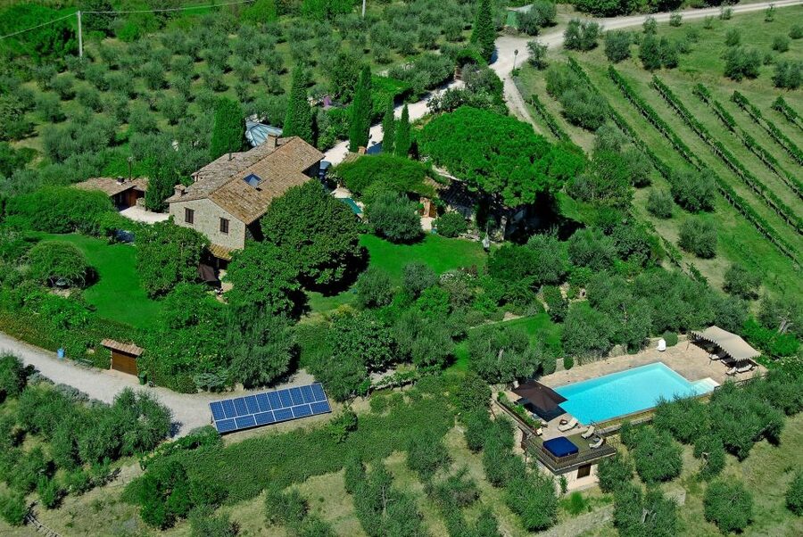 Paciano: Organic Cooking Class at a Farm with Lunch & Wine - Cooking With an Italian Mother: Pasta Sauces and Tiramisu