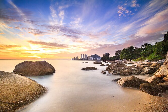 Penang Full Day Tour with Penang Hill, Kek Lok Si & Fruit Farm - The 4-Hour KL-to-Penang Drive + Batu Ferringhi Beach Stop