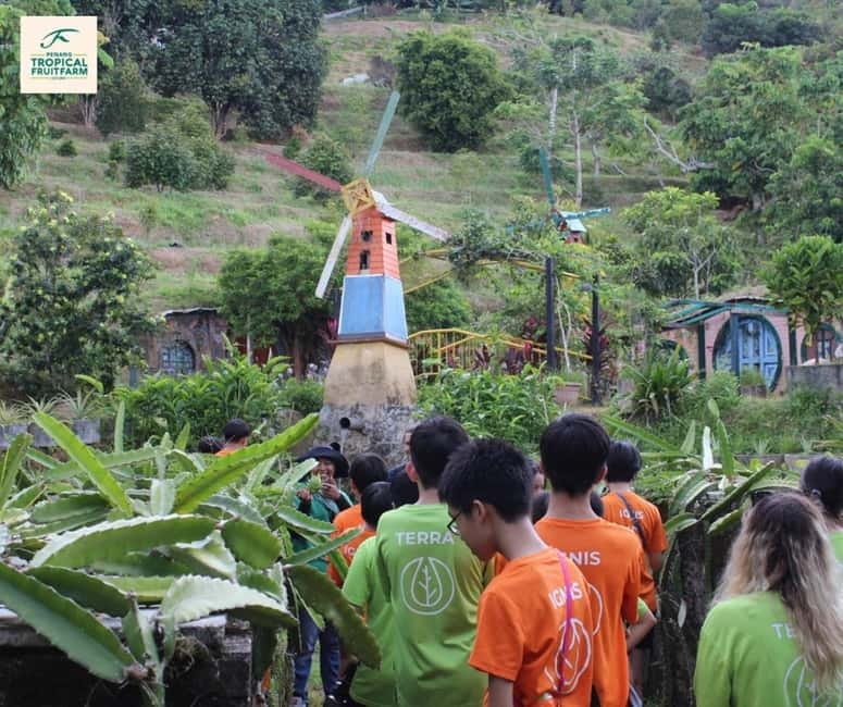 Penang: Tropical Fruit Farm Ticket - Optional Extras: 100% Fruit Juice and a Fresh Fruit Box