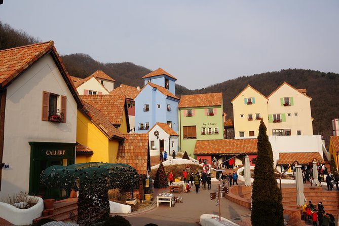 [Perfect Private Tour] Nami island, Petite France and Organic Strawberry Farm - Why This Private Nami–Petite France–Berry Farm Day Feels Different