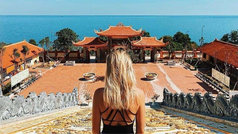 Phu Quoc : Pearl Farm, Pepper Farm, and Sao Beach Tour - Sao Beach Lunch and Sea Time: A Real Break, Not a Full Escape