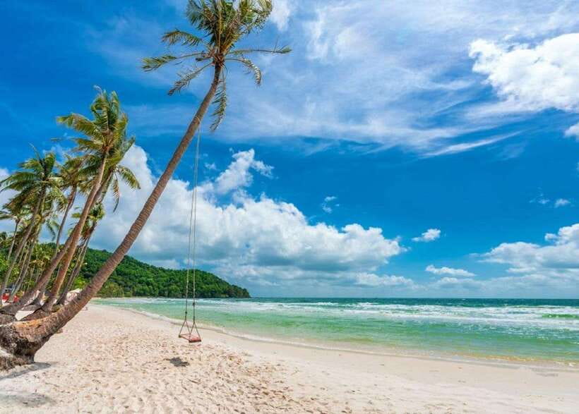 Phu Quoc : Pearl Farm, Pepper Farm, and Sao Beach Tour - Hộ Quốc Pagoda and the Coconut Prison: History That Gives the Day Weight