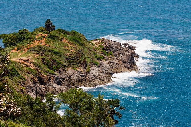 Phuket Lookouts Tour with Lunch at Organic Farm - Karon Viewpoint: your first big photo angles over Kata and Karon