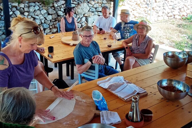 Phyllo Pies Baking Class @ Lefkada Micro Farm - Who should book this Lefkada phyllo class