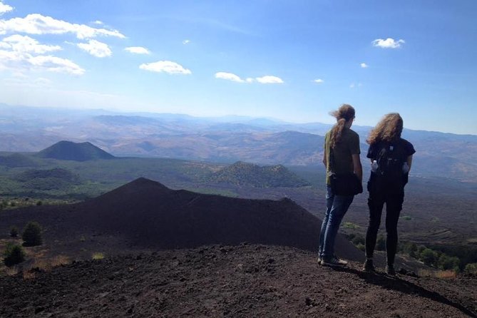 Private Etna tour and pistachio lunch in a pistachio farm - Why Mt. Etna + Pistachios Works So Well Together
