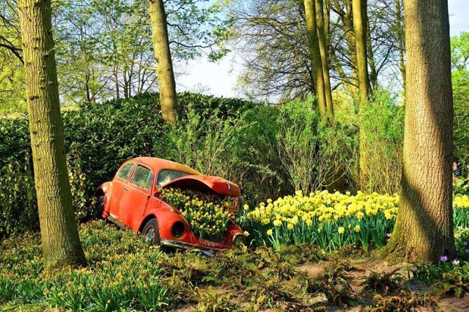 Private Tour to Tulips, Keukenhof, Windmills & Cheese Farm - Jacobs Hoeve Cheese Farm by Henri Willig: Gouda Making, Tastings, and Cow Stables
