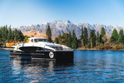 Queenstown: Lake Cruise to Walter Peak Farm with BBQ Buffet - Boarding the Spirit of Queenstown: Views, Comfort, and a Bar You Can Skip