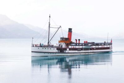 Queenstown: Queenstown Lake Cruise and Walter Peak Farm Tour - Steamer Wharf to Lake Whakatipu: what the cruise really feels like