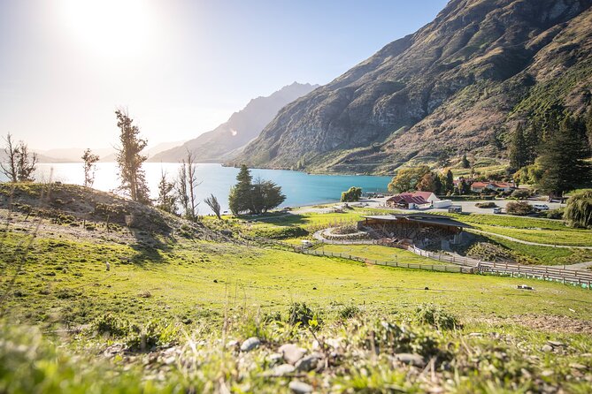 Queenstown: Walter Peak Farm Tour and Lake Cruise - Onboard comfort and how to catch the skipper’s story