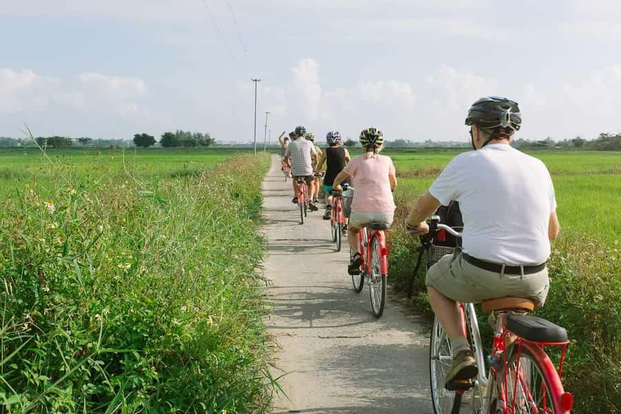 Rural Cycle, Market Tour, Basket Boat & Organic Farm Cooking - Small practical notes that can make or break your day