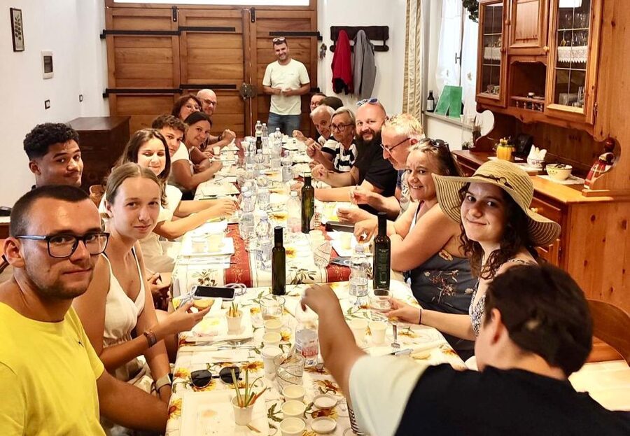 Seggiano: Typical Tuscan Farm Tour with Olive Oil Tasting - Who this Seggiano olive oil tour is best for