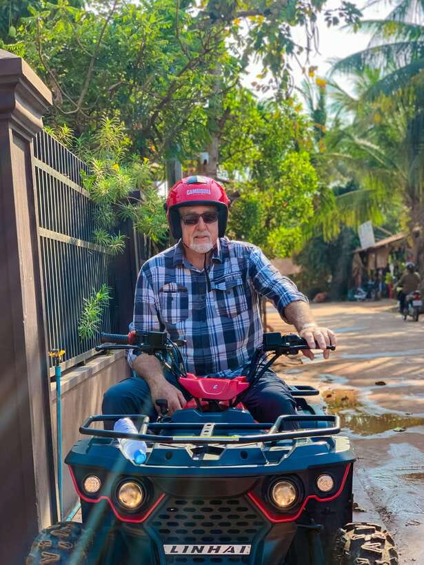 Siem Reap: Khmer Village and Fish Farm ATV Tour - Rice Paddies Stop: Farming Views You Can Actually Read