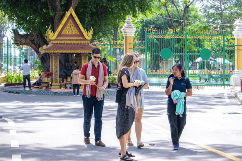 Siem Reap: Khmer Water Blessing by Monk and Lotus Farm Visit - Preah Ang Chek Preah Ang Chorm: A Sacred Start in Siem Reap