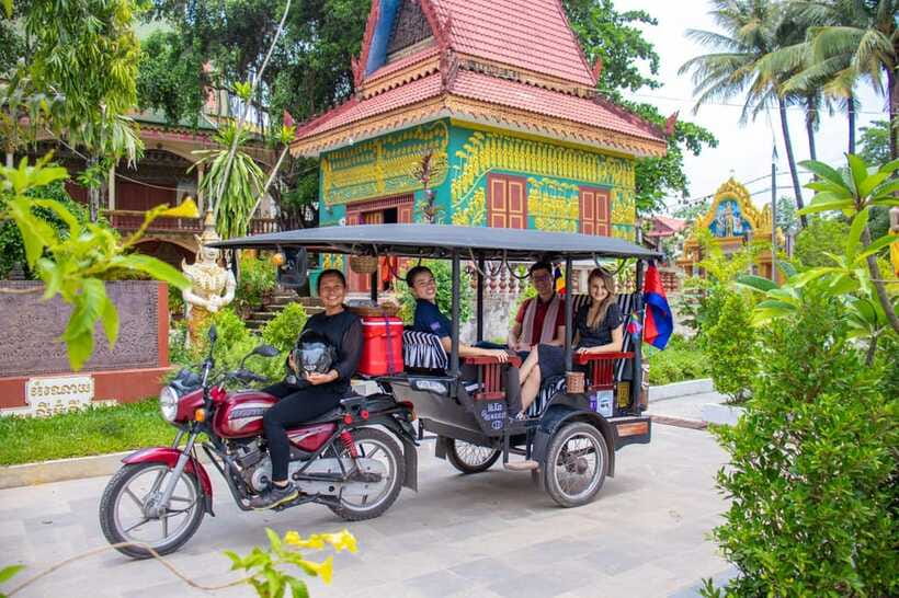 Siem Reap: Khmer Water Blessing by Monk and Lotus Farm Visit - Pick Your Clothes Like You Actually Mean It
