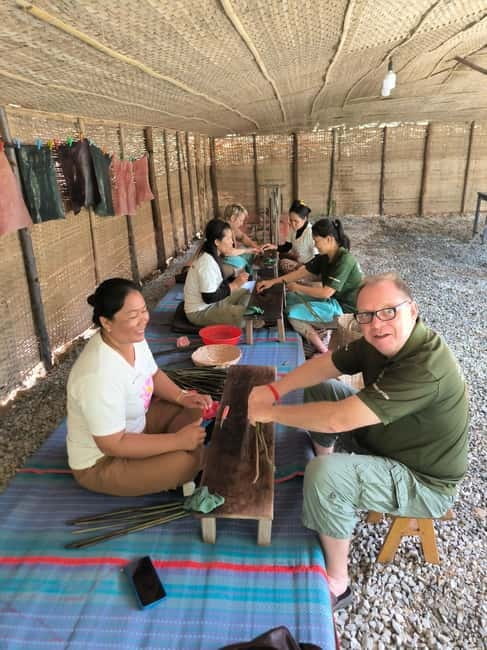 Siem Reap: Lotus Silk Farm- Tour, Lake & Masterclass - The guided lotus tour: from sacred plant to sustainable silk