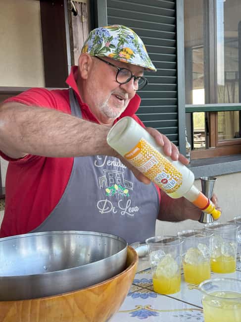 Sorrento: Lemon Tour & Farm Breakfast - Small group and a friendly English guide: how questions get answered