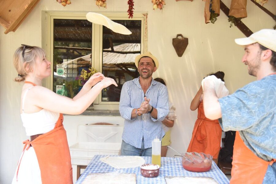 Sorrento: Pizza Lesson, Wine, and Limoncello at a Local Farm - Getting to Primaluce: Transfer From Sorrento That Actually Helps