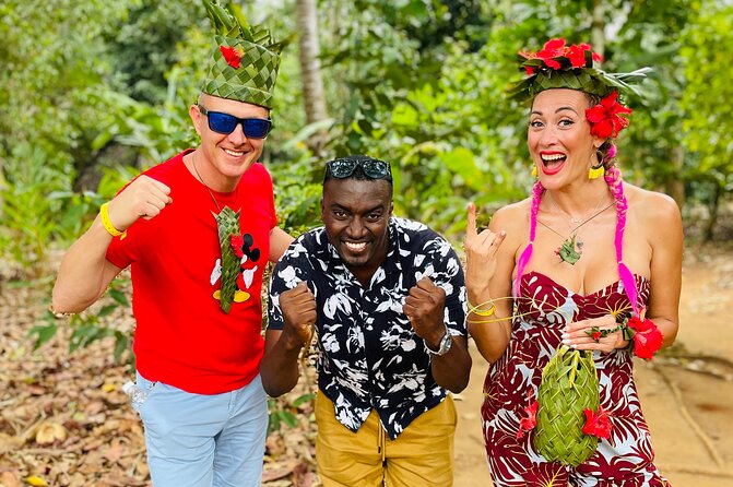 STONE TOWN and SPICE FARM TOUR ( Lunch Included ) - The Coconut Climber and the Gift-Making Moment