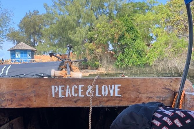 STONE TOWN, PRISON ISLAND AND SPICE FARM ( Lunch included ) - How the day runs: pickup, transport, and realistic pacing