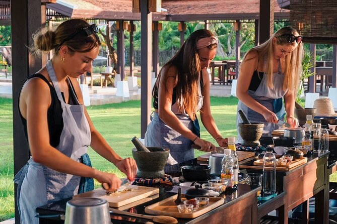 Sunset Thai Cooking with Grandma - Farm & Evening Feast - Instructors and group vibe: clear teaching, clean setups, smooth flow