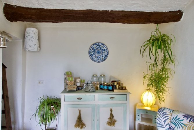 Sustainable Farm Tour & Northern Italian Cooking Class in Asti - Should You Book Viviana’s Sustainable Farm Cooking Class?