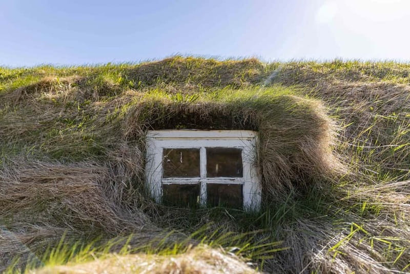 The Old Turf Farm at Keldur: Want to Travel Back in Time? - Keldur’s turf buildings: learning architecture in plain sight