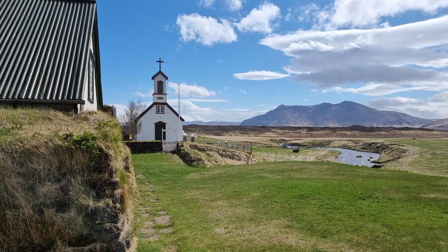 The Old Turf Farm at Keldur: Want to Travel Back in Time? - The underground tunnel story from the 12th or 13th century
