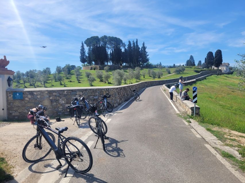 Tuscany Hills Bike Tour with Lunch at farm and Wine Tasting - Stop 2: A Viewpoint Photo Moment from Above Florence