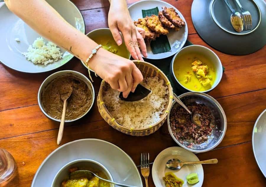 Ubud: Balinese Cooking Class at an Organic Farm - Inside the Open-Air Kitchen: How the Class Actually Runs